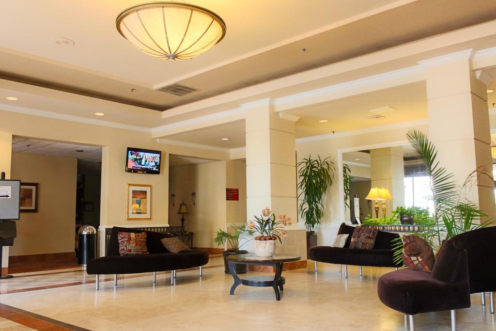 Hotel Ramada Plaza By Wyndham Atlanta Airport College Park Exterior foto