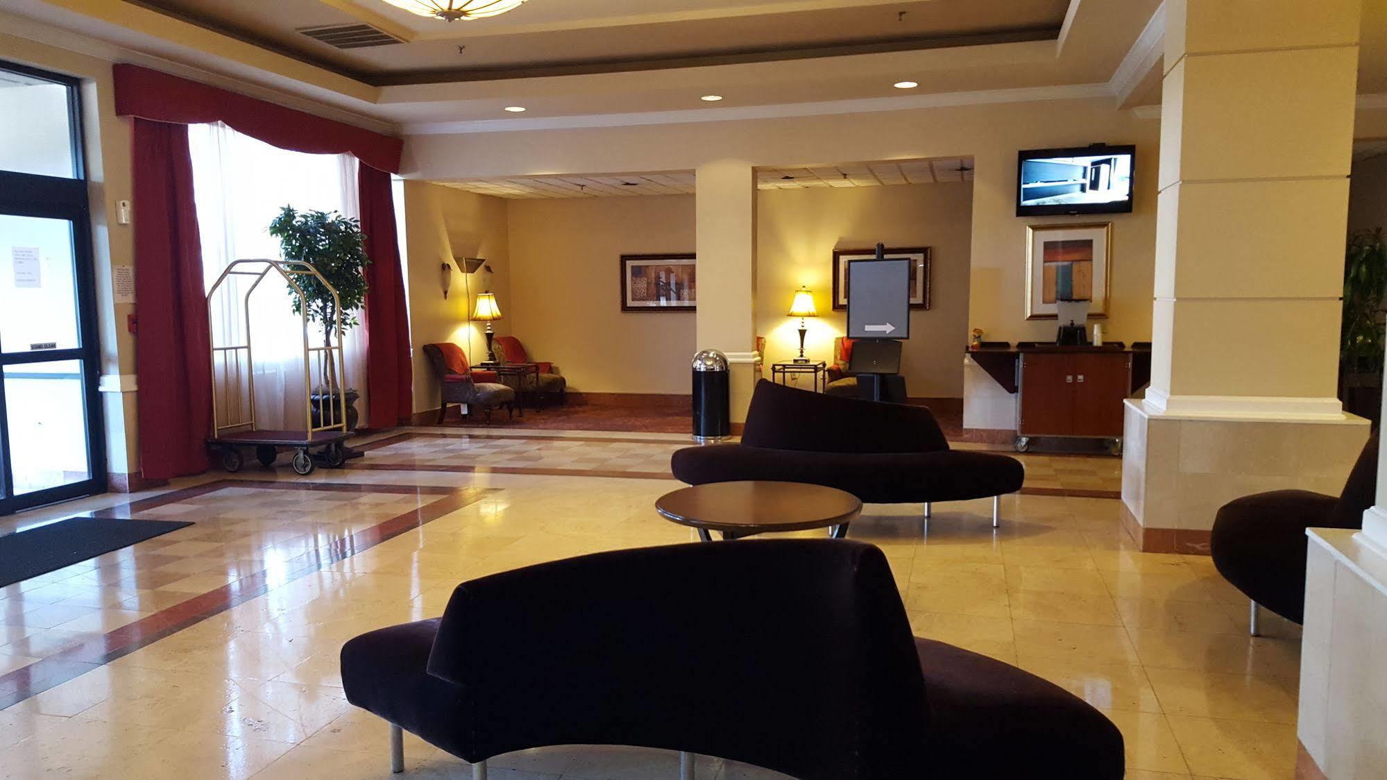 Hotel Ramada Plaza By Wyndham Atlanta Airport College Park Exterior foto